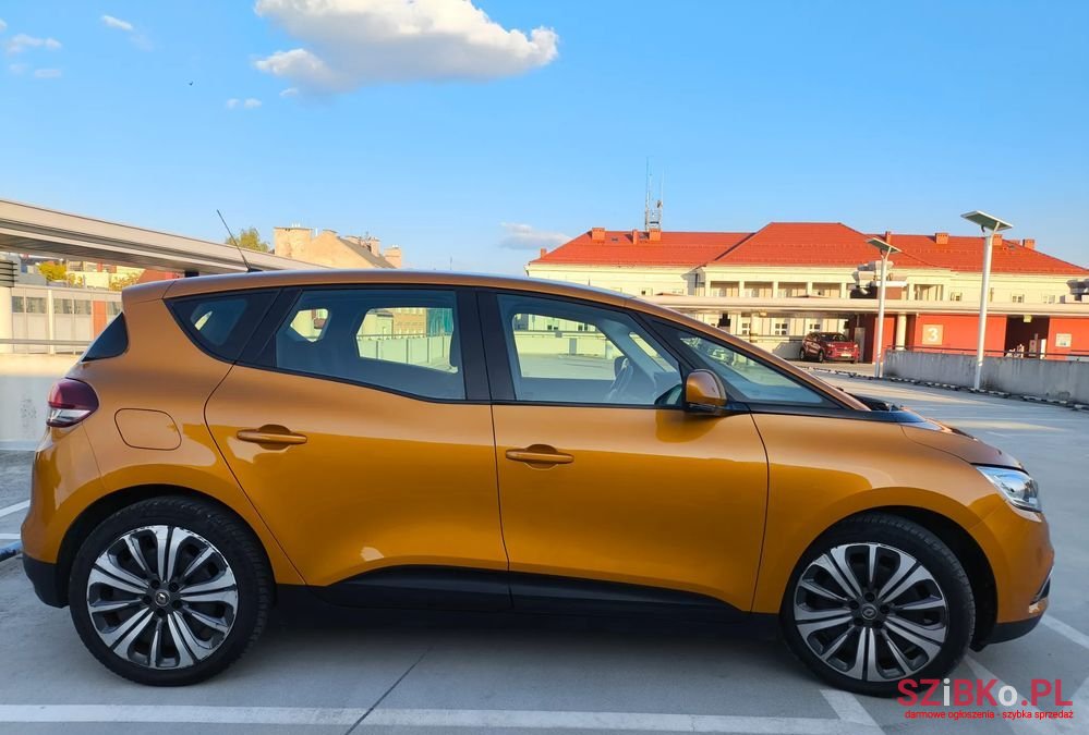 2017' Renault Scenic photo #4