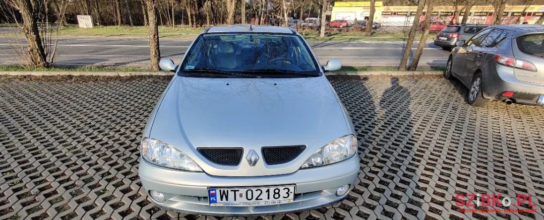 2000' Renault Megane photo #6
