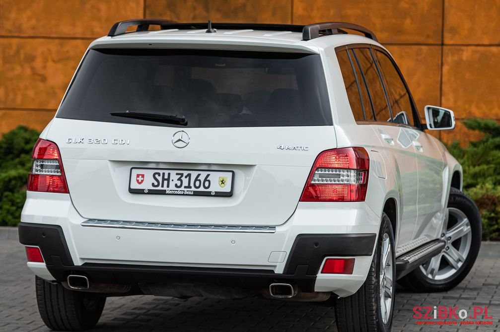 2009' Mercedes-Benz Glk photo #6