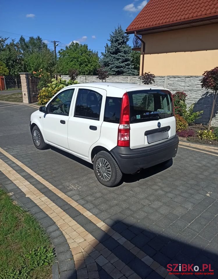 2006' Fiat Panda photo #2