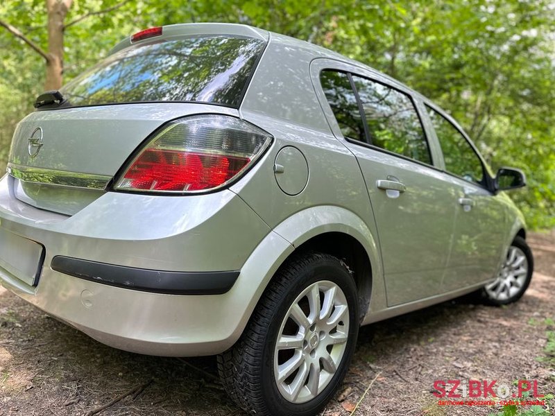 2010' Opel Astra Iii 1.4 photo #4