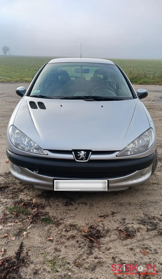 2009' Peugeot 206 photo #3