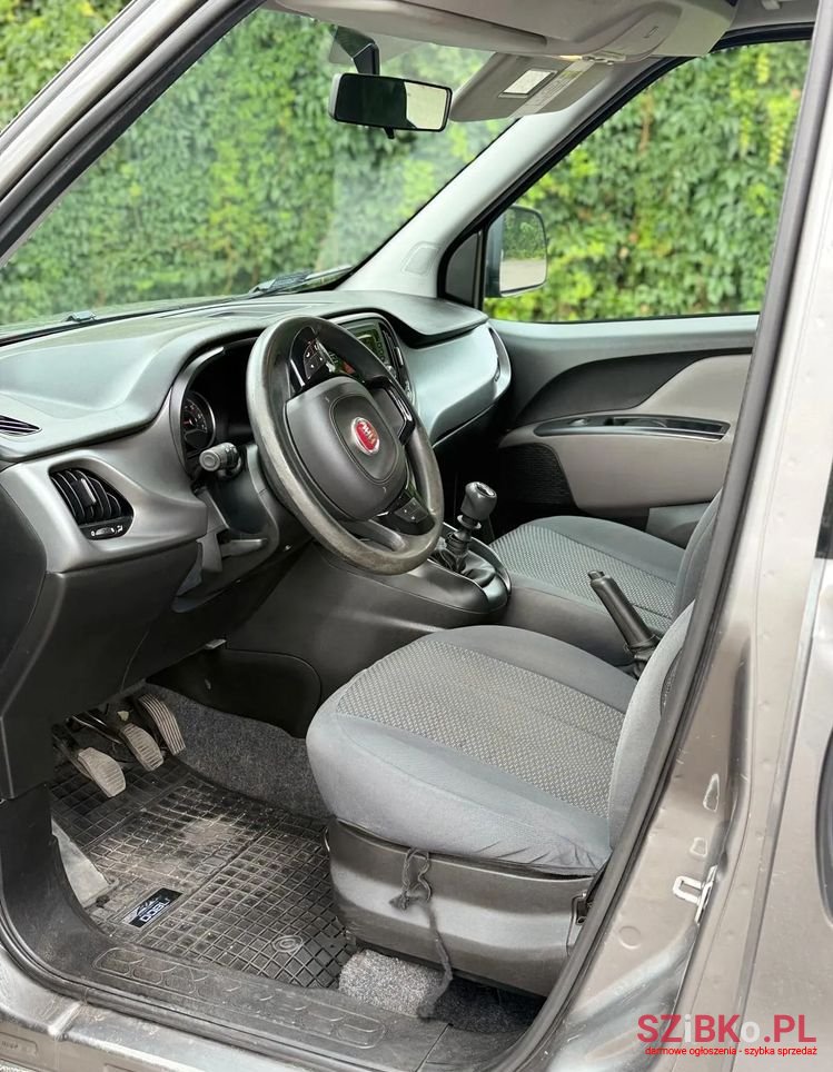 2016' Fiat Doblo photo #4