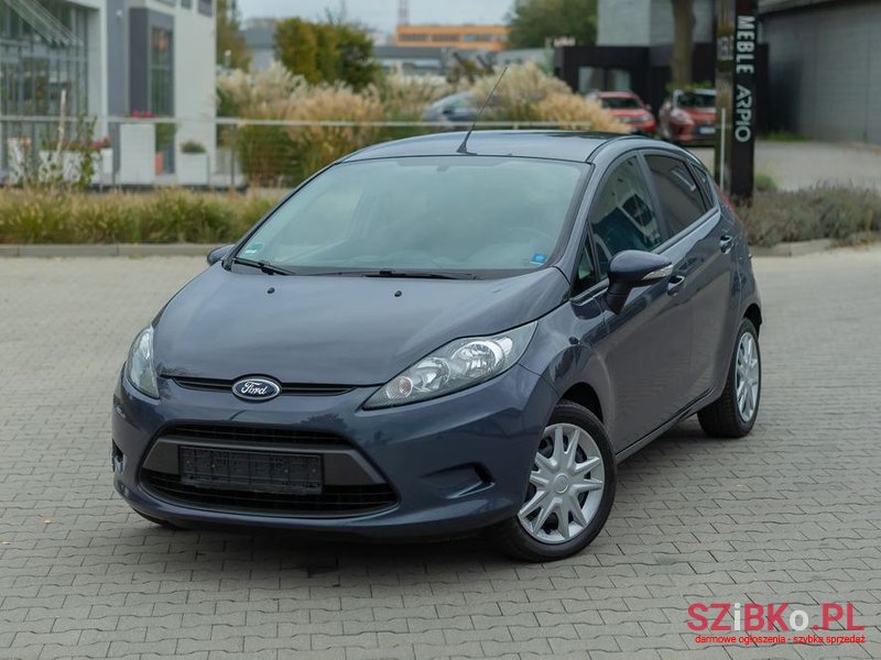 2012' Ford Fiesta 1.25 Ghia photo #1