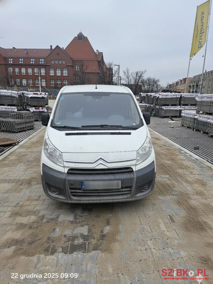 2008' Citroen Jumpy Combi photo #1