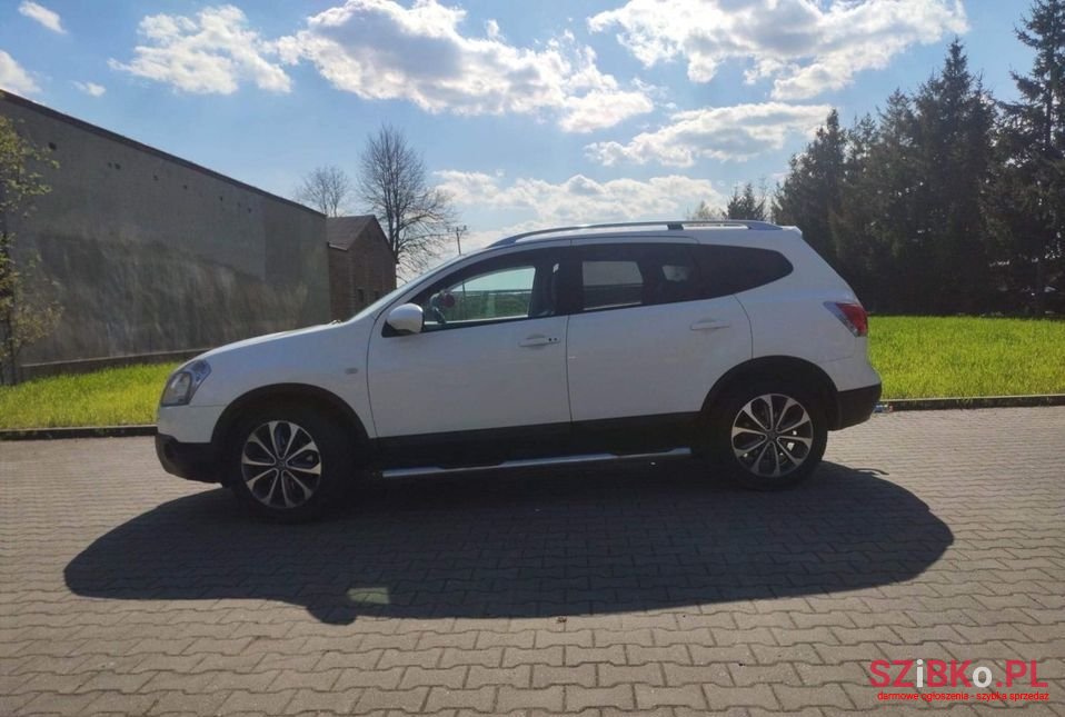 2009' Nissan Qashqai photo #2