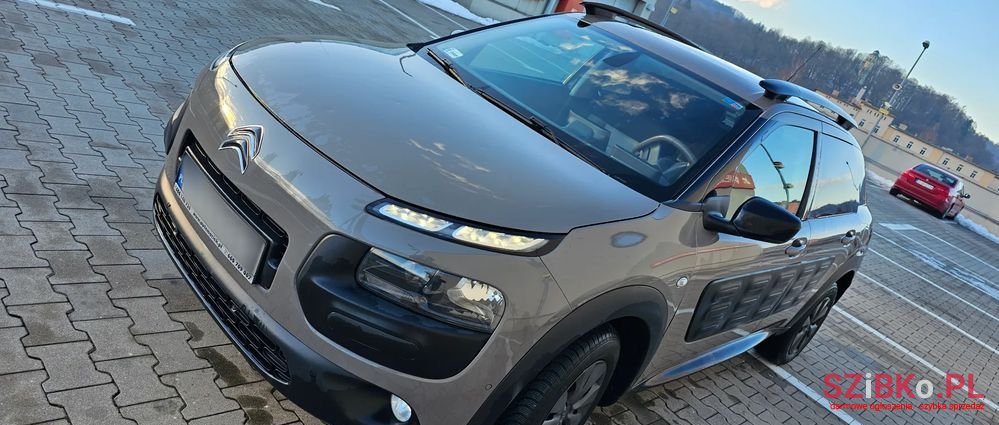 2015' Citroen C4 Cactus photo #1