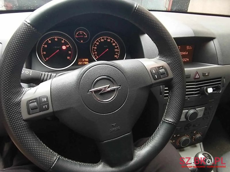 2004' Opel Astra Iii 1.6 Cosmo photo #2