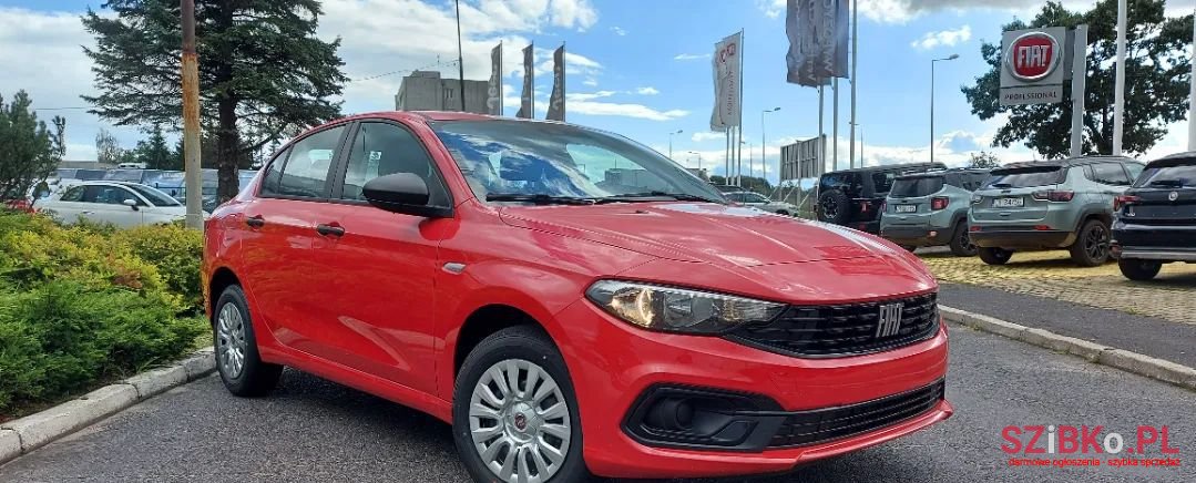 2022' Fiat Tipo photo #1
