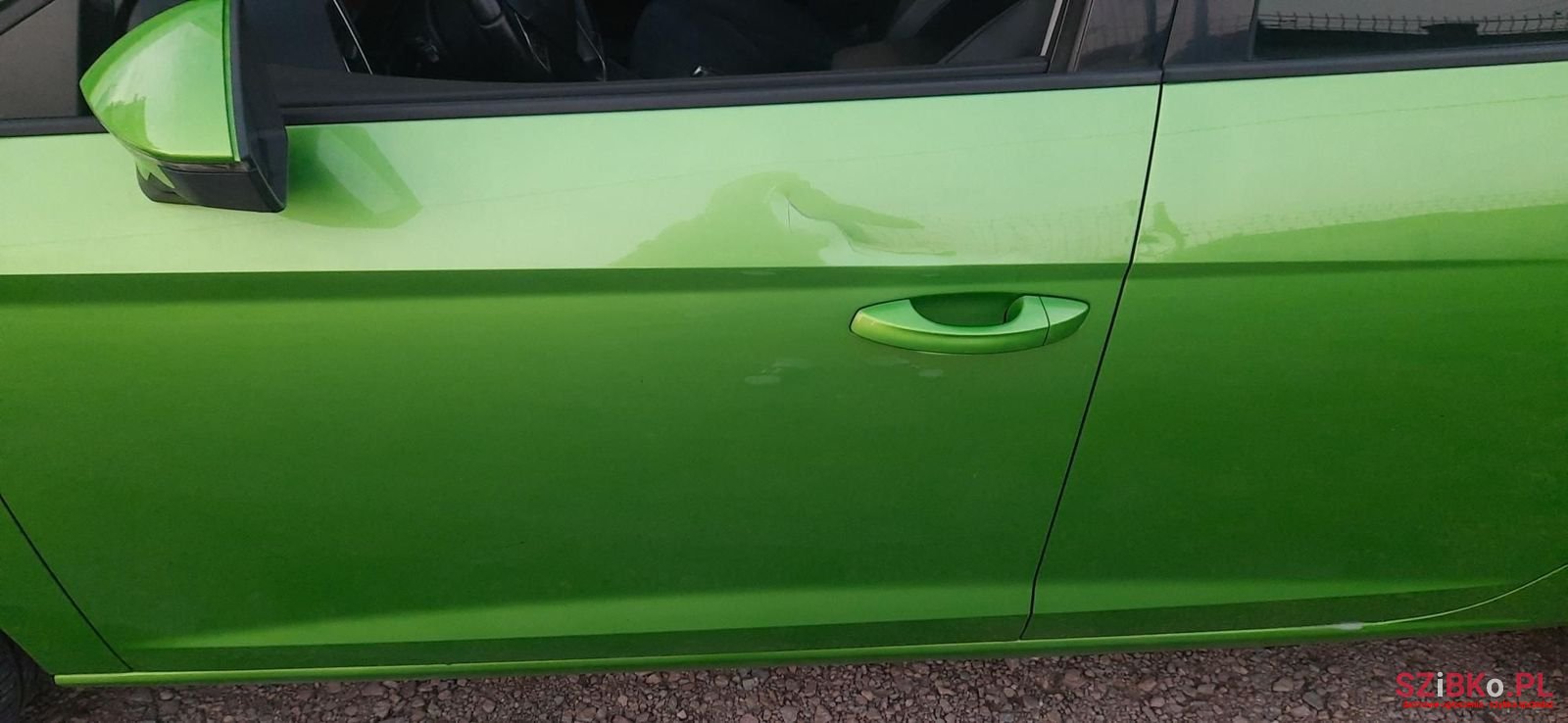 2013' SEAT Leon photo #5