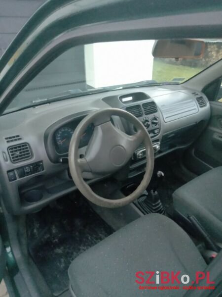2001' Suzuki Ignis photo #3