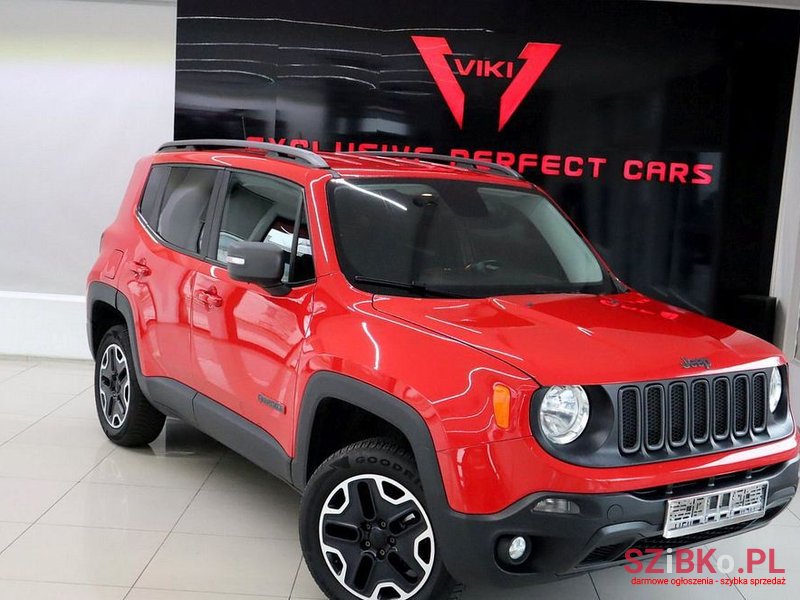 2015' Jeep Renegade photo #2