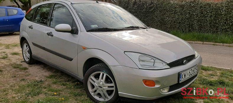 2000' Ford Focus photo #1