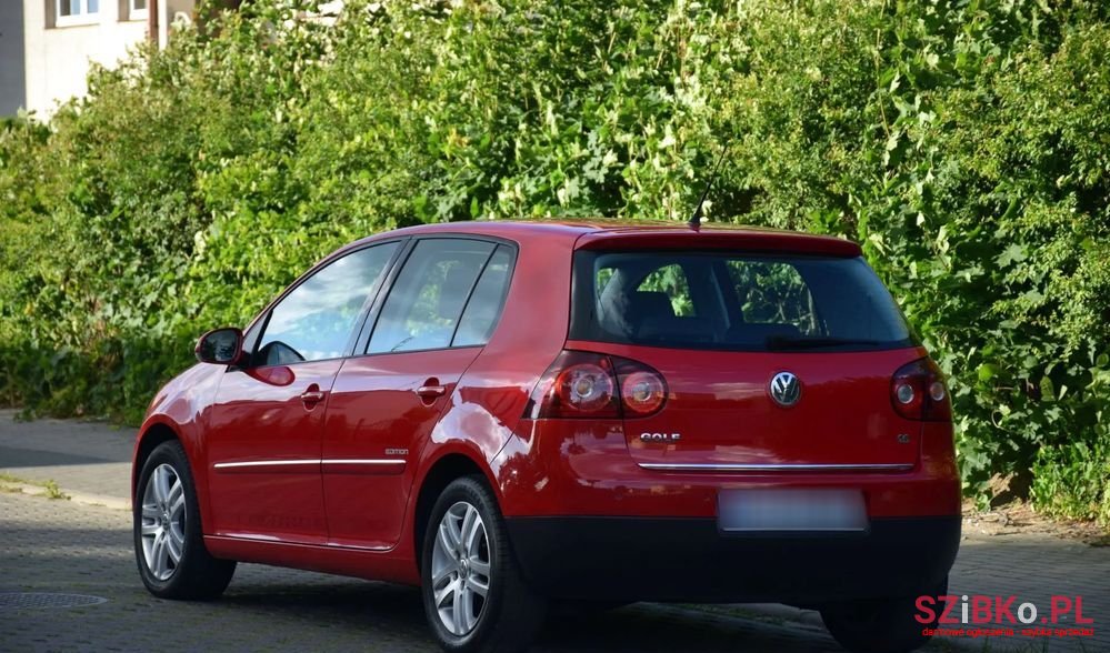 2008' Volkswagen Golf 1.6 Edition photo #3