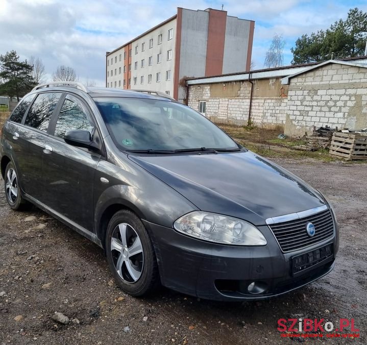 2005' Fiat Croma photo #5