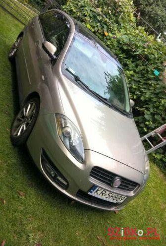 2009' Fiat Croma photo #1