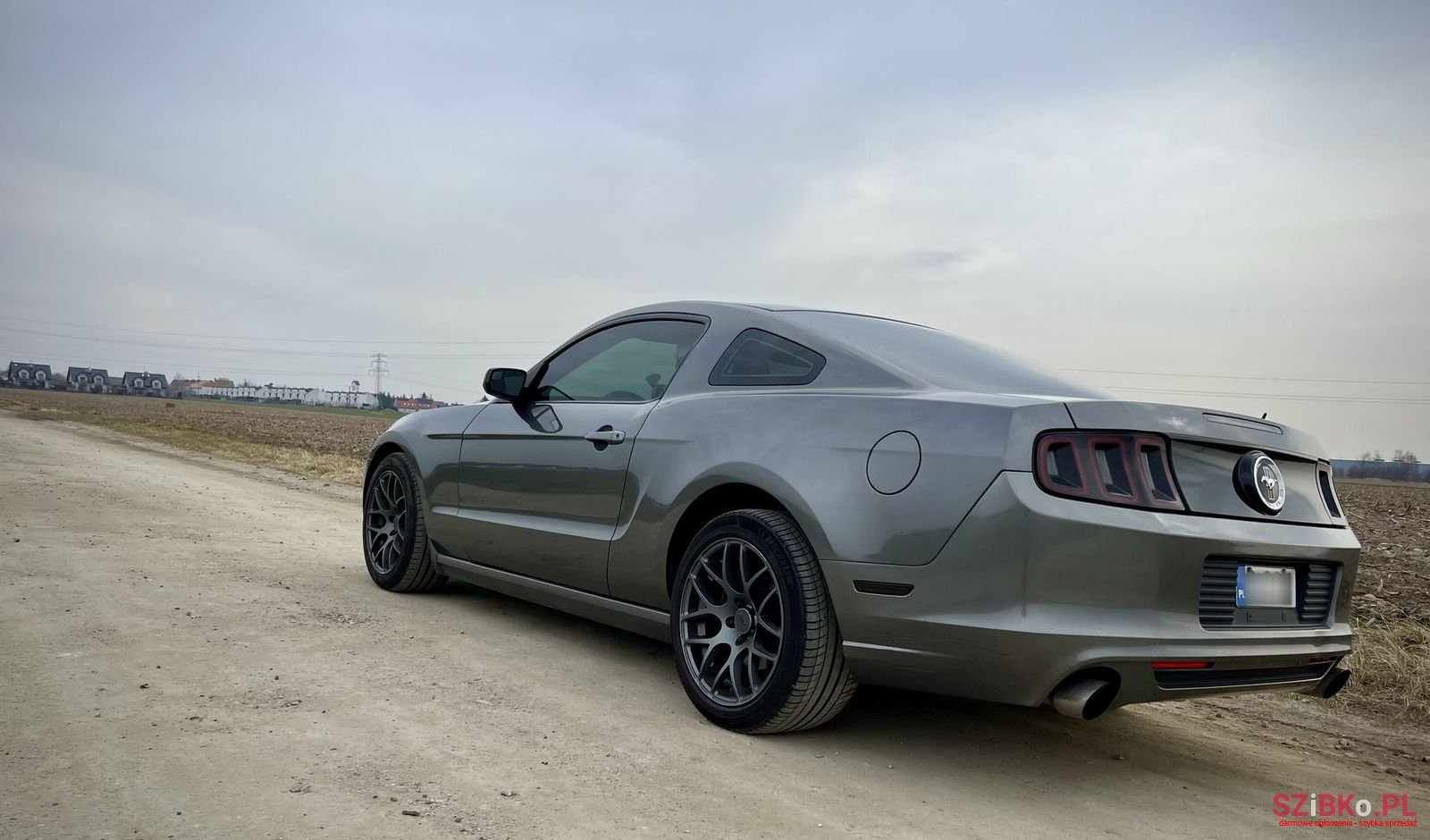 2013' Ford Mustang photo #3