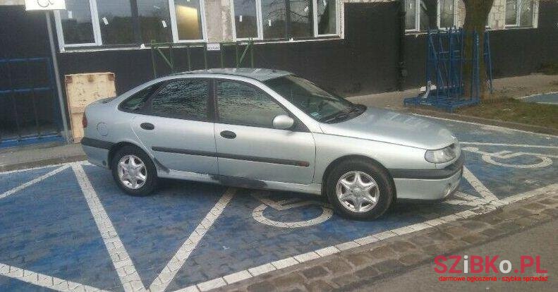1999' Renault Laguna photo #1