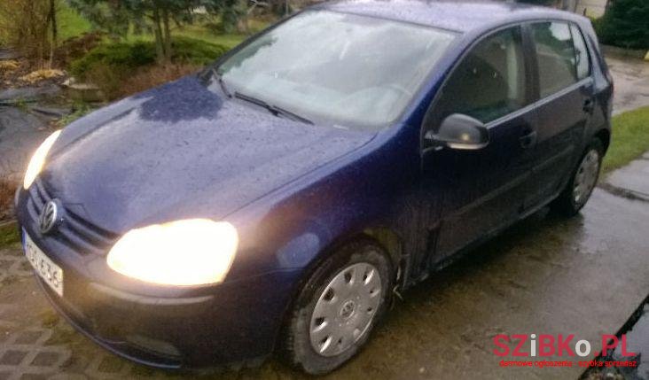 2007' Volkswagen Golf photo #1