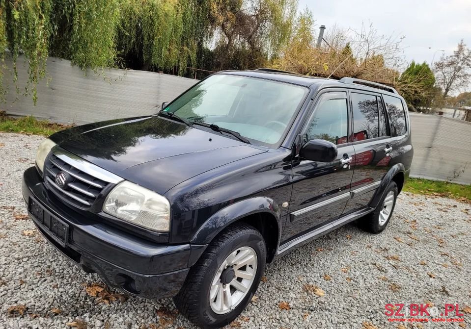2002' Suzuki Grand Vitara photo #2
