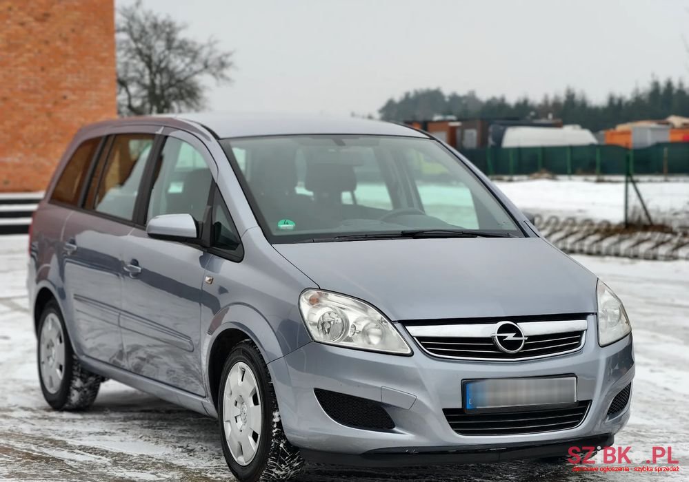 2009' Opel Zafira photo #3