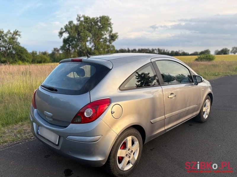 2007' Opel Corsa 1.2 16V Cosmo photo #5