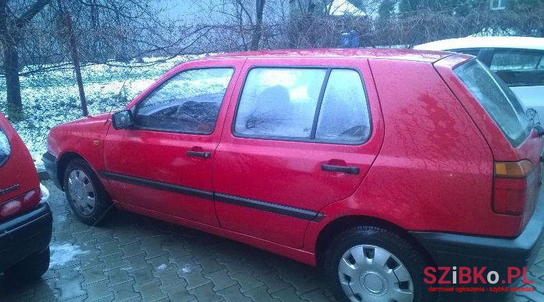 1995' Volkswagen Golf photo #2