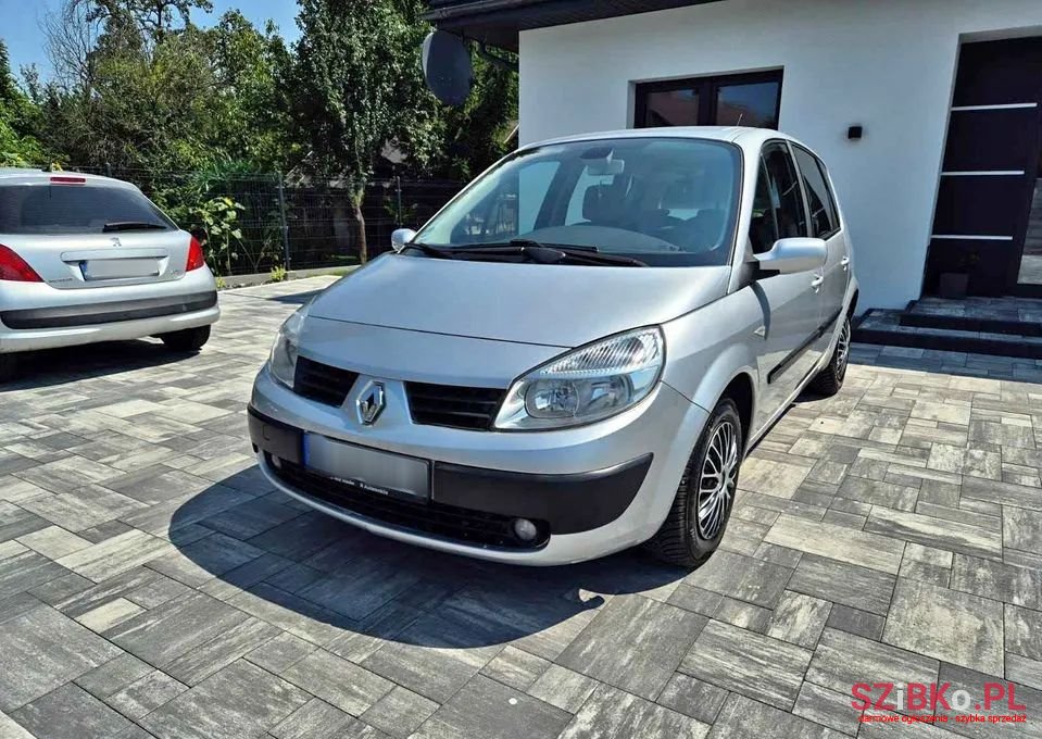 2005' Renault Scenic photo #1
