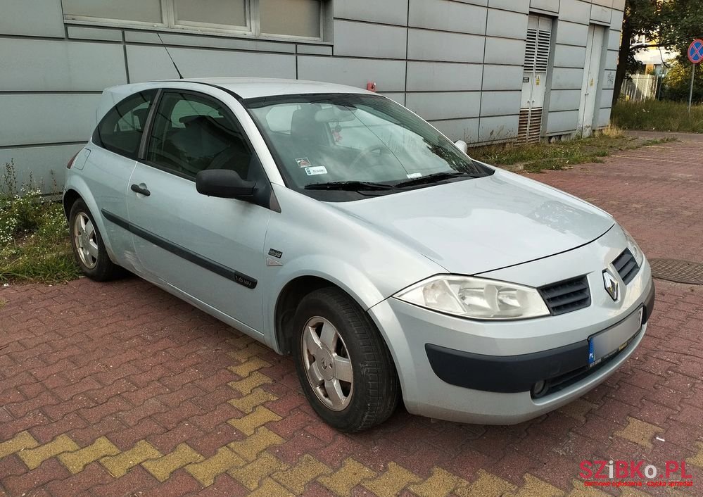 2002' Renault Megane photo #6
