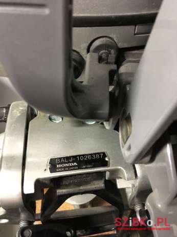 2013' Honda photo #2