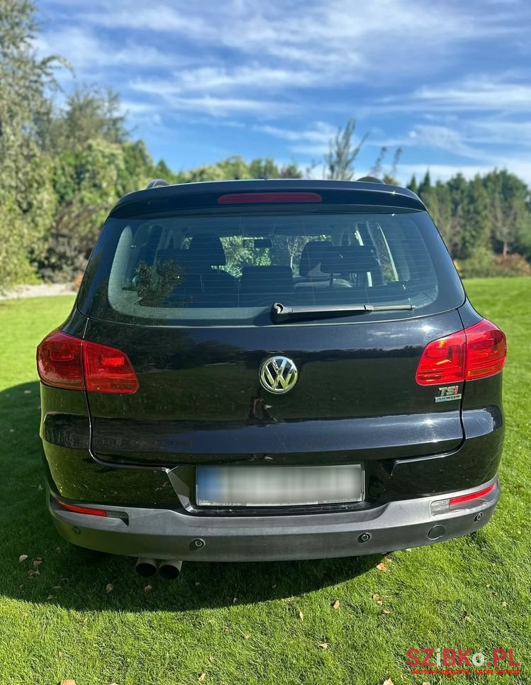 2014' Volkswagen Tiguan photo #4
