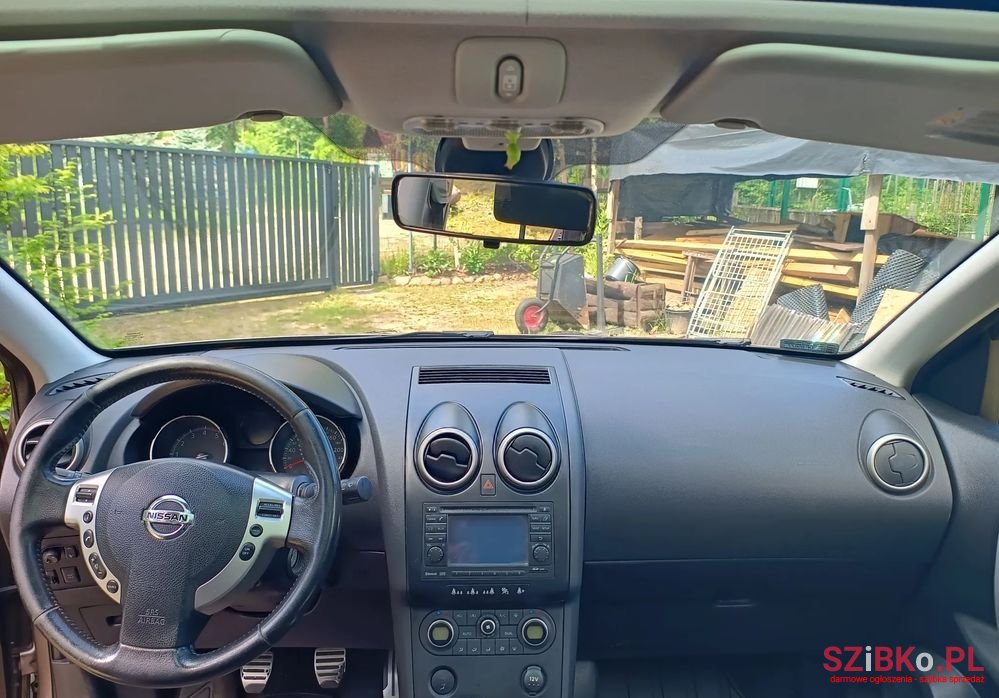 2009' Nissan Qashqai 1.6 I-Way photo #6