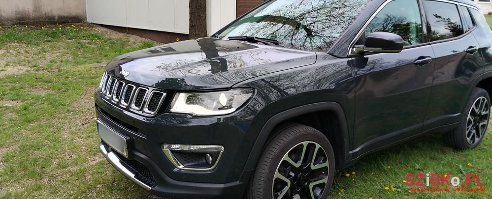 2018' Jeep Compass photo #1