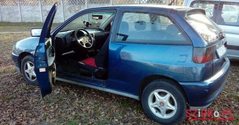 1999' SEAT Ibiza photo #1