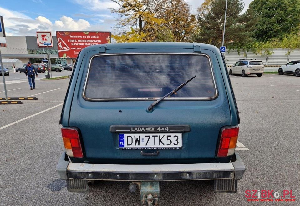 2011' Lada Niva photo #4