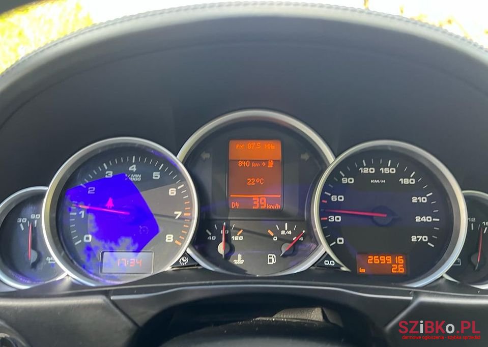 2006' Porsche Cayenne photo #3