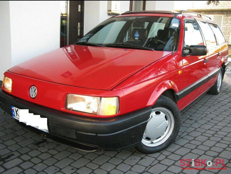 1992' Volkswagen Passat photo #1