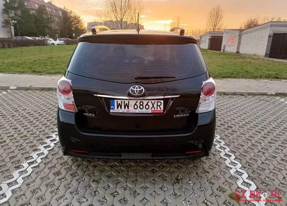 2013' Toyota Verso photo #3