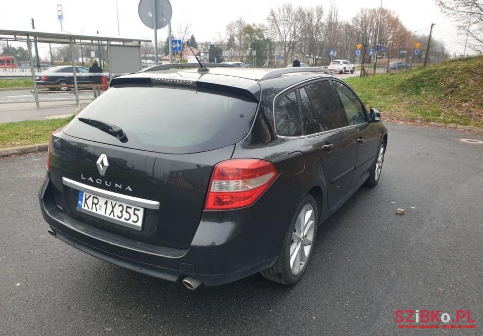 2008' Renault Laguna photo #4