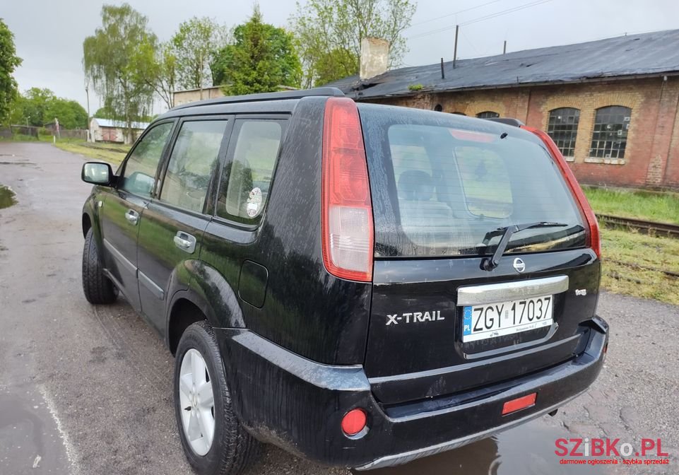 2003' Nissan X-Trail photo #2