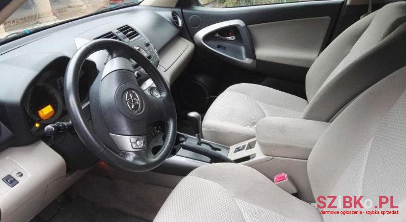 2007' Toyota Rav-4 photo #3