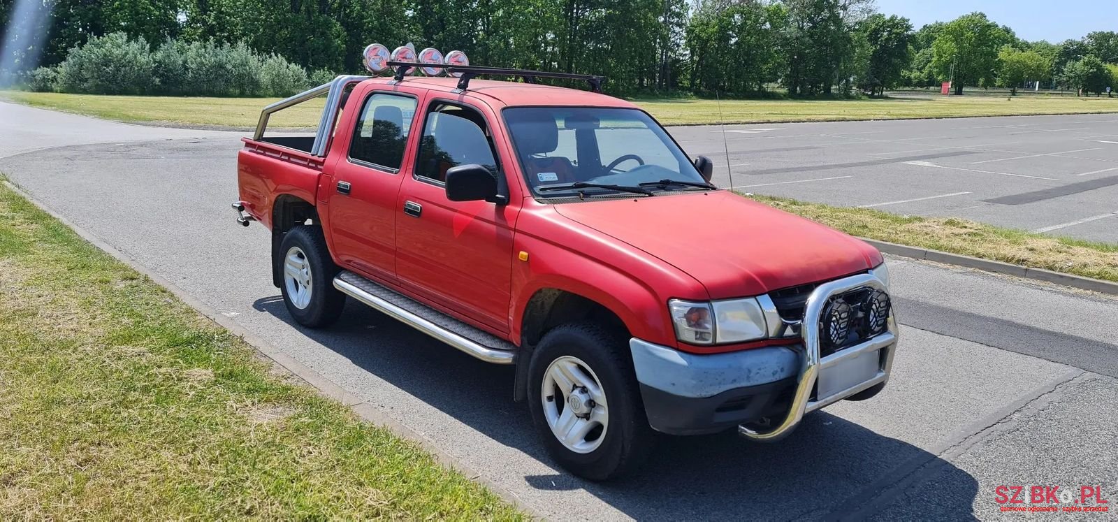 2003' Toyota Hilux photo #2