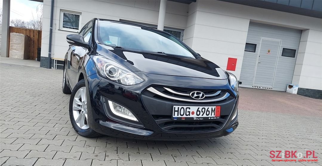 2013' Hyundai i30 photo #2