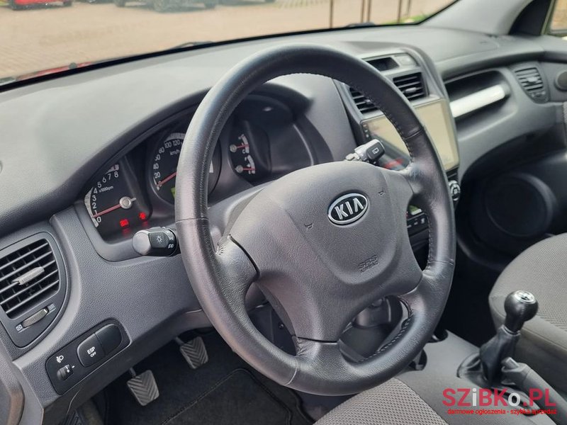 2009' Kia Sportage photo #5
