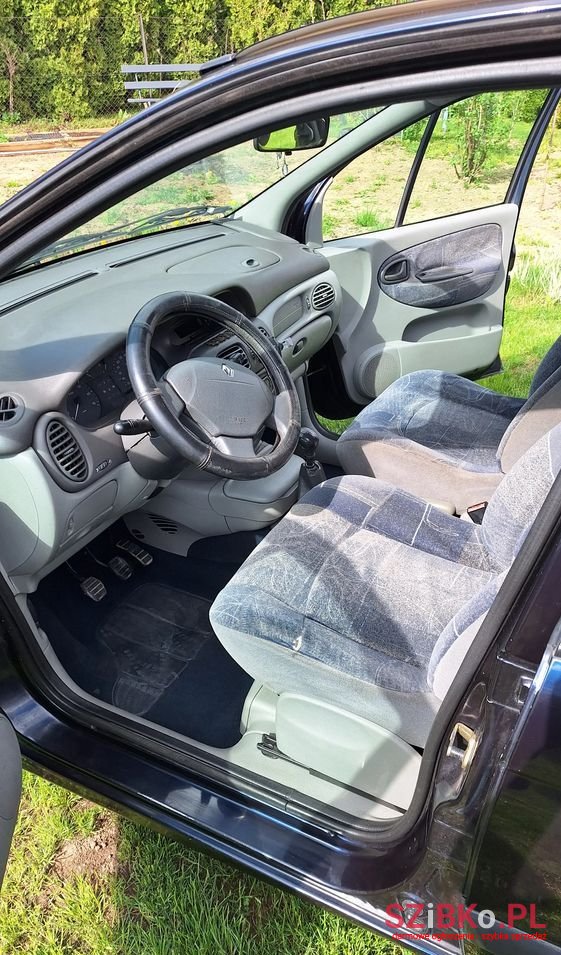 2001' Renault Scenic photo #6