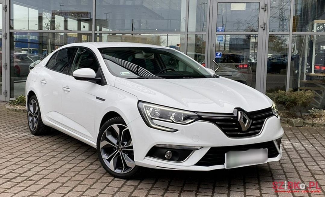 2020' Renault Megane photo #3