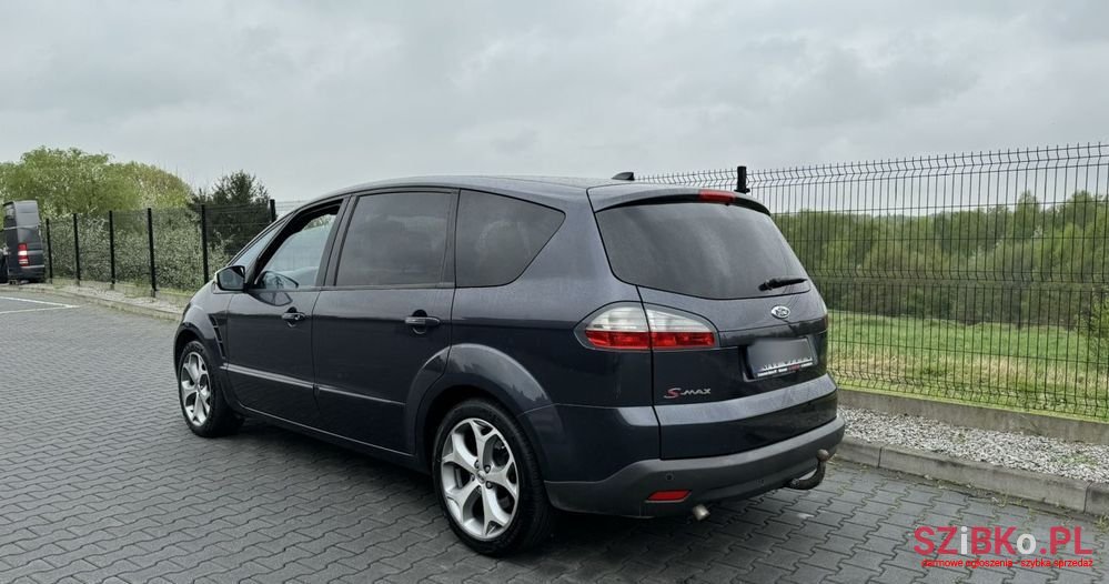 2010' Ford S-Max photo #3