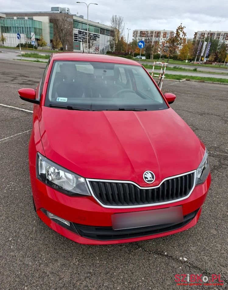 2017' Skoda Fabia 1.0 Ambition photo #5