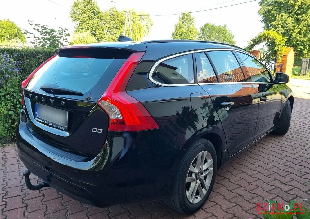 2015' Volvo V60 photo #3