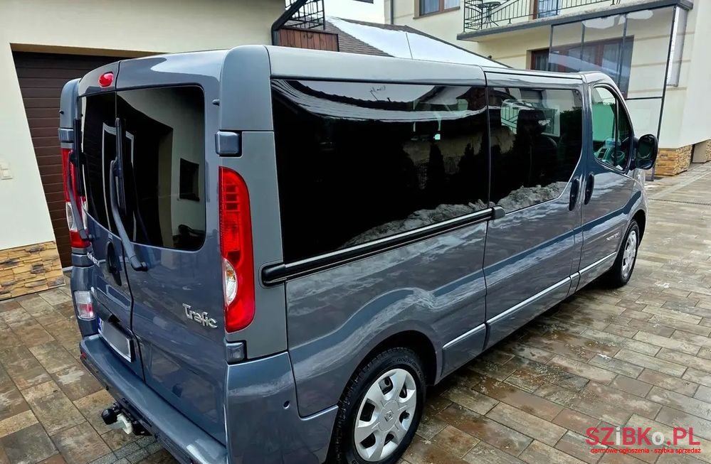 2012' Renault Trafic photo #5